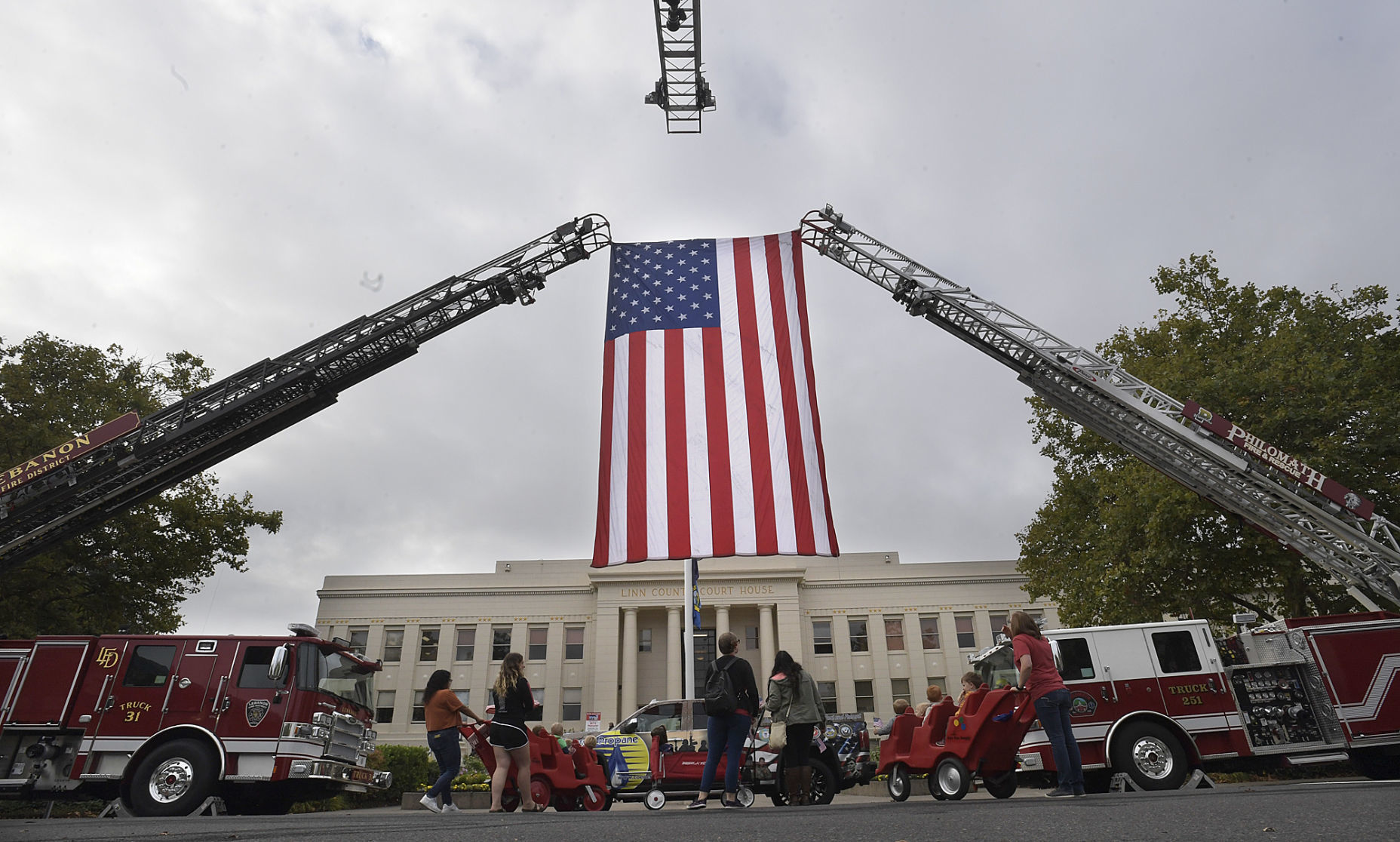 091219-adh-nws-911 Albany01-my